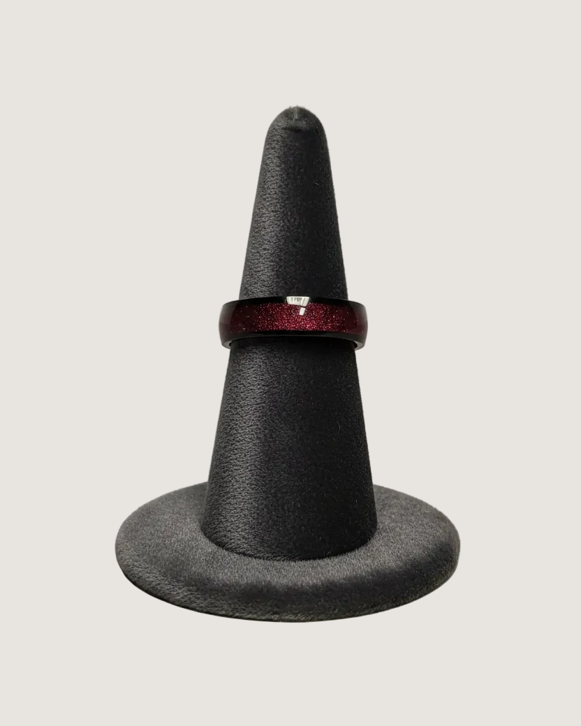 Noir Stardust Classic Band Ring