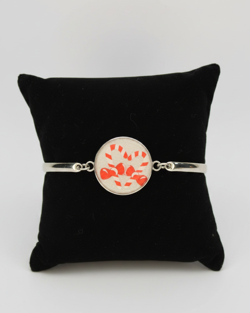 Candy Cane Season Bracelet